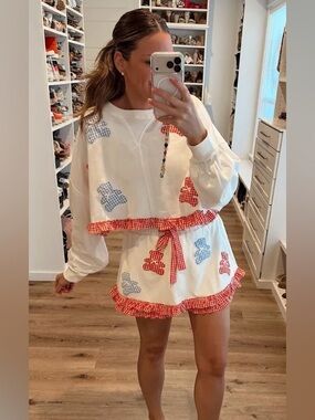 2 piece set size medium worn once good condition